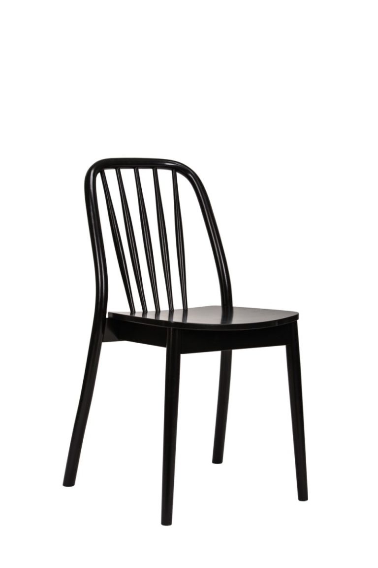 scaun negru din lemn